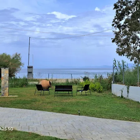 Bay Lefokastro